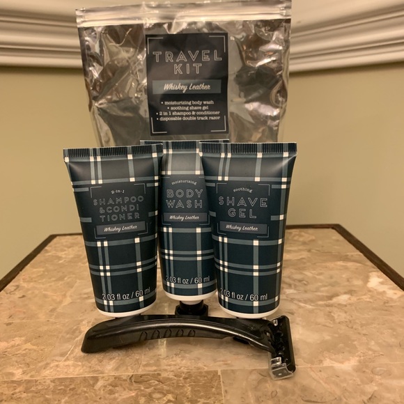 NWOT Whiskey Leather Men’s Travel Kit - Picture 2 of 5